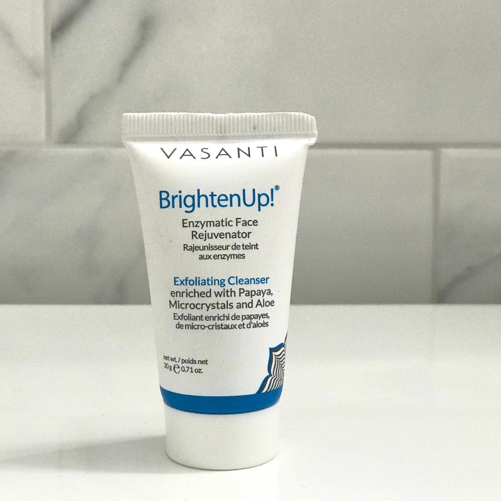 ❤️VASANTI exfoliating cleanser
